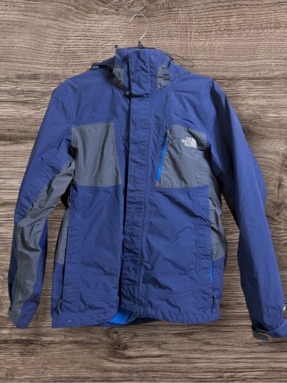 The North Face HyVent Triclimate shell. Blue. Medium